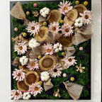 Tablou licheni stabilizati- bumbac, felii din lemn si craspedia