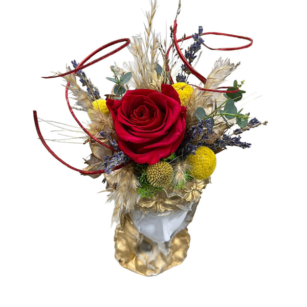 7 Red cryogenic roses in a box - a declaration of love