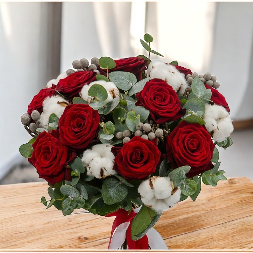 Bouquet with roses, brownies and cotton flowers