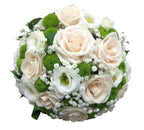 Buchet mireasa cu trandafiri, lisianthus si santini