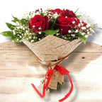 Bouquet of 5 red roses