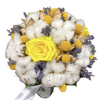 Buchet cununie trandafiri criogenati galbeni si bumbac