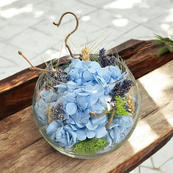 Cryogenic hydrangea in a glass bowl