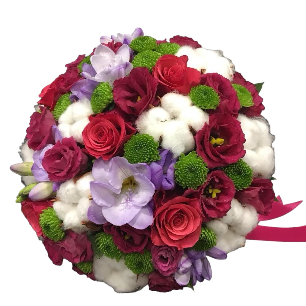 Cotton and lisianthus wedding bouquet