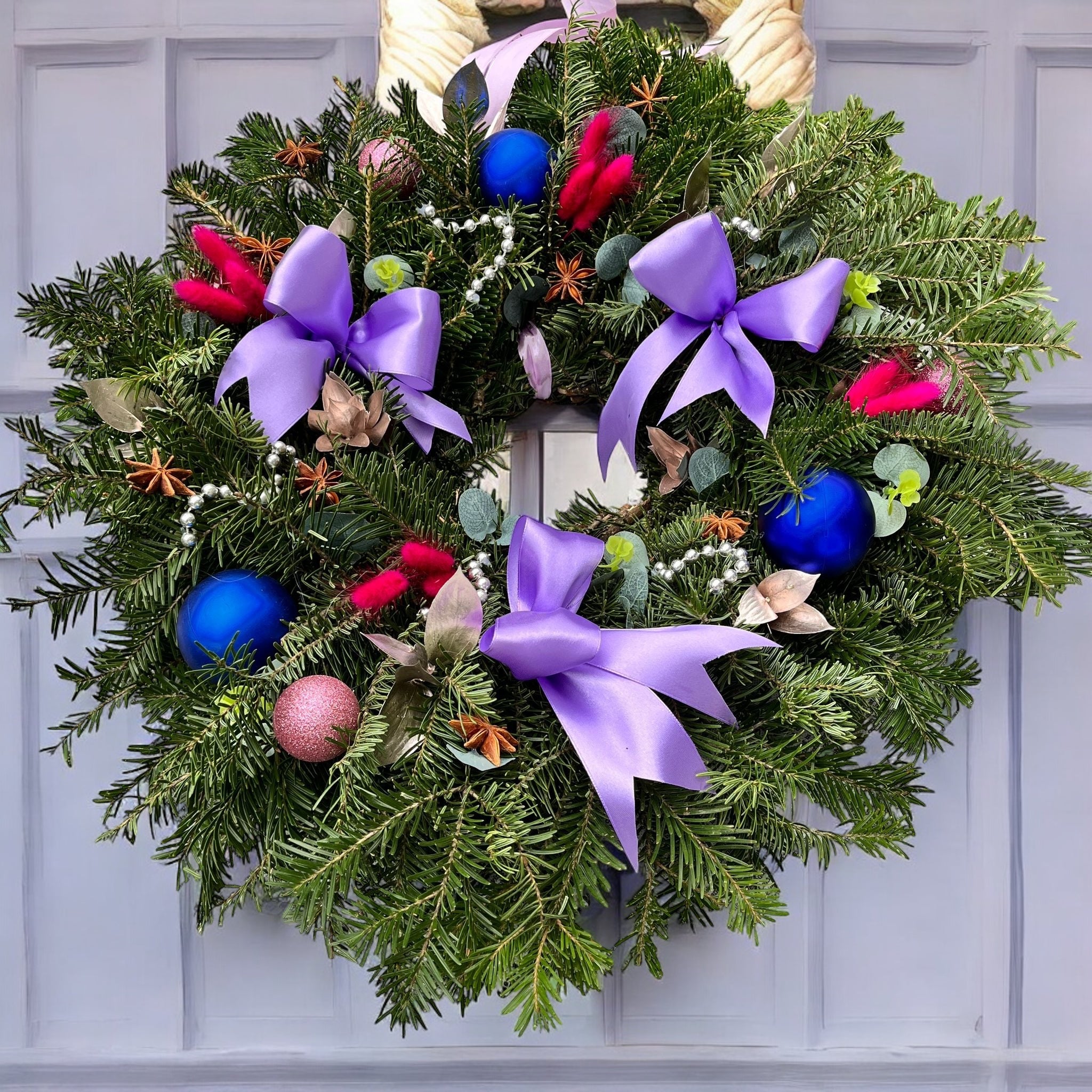 Coronita din brad natural impodobita