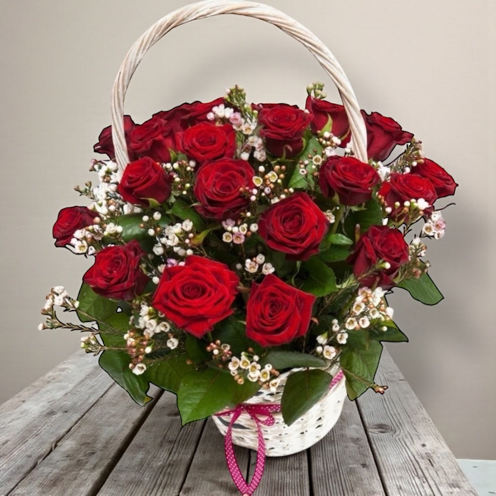 Cos cu trandafiri rosii si wax flowers