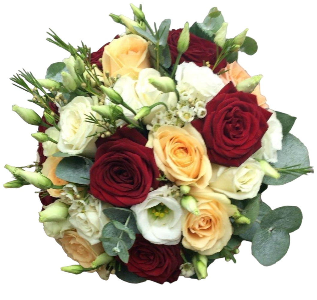 Buchet mireasa cu trandafiri peach si rosii