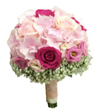 Buchet de mireasa cu trandafiri, hortensie si lisianthus