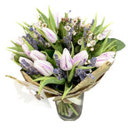 Buchet primavara - lalele si lavanda