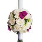 Lumanare botez din trandafiri albi, frezii si orhidee phalaenopsis