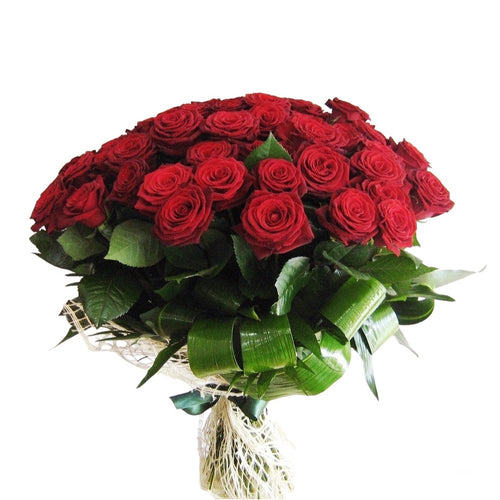 Buchet din 51 trandafiri rosii