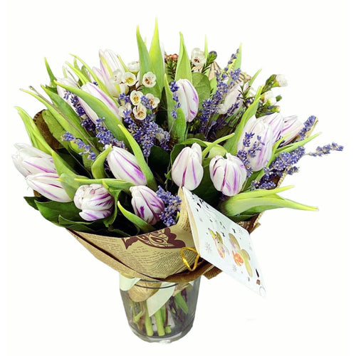 Buchet primavara - lalele si lavanda