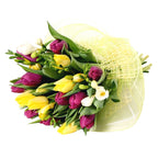 Buchet parfumat lalele si frezii