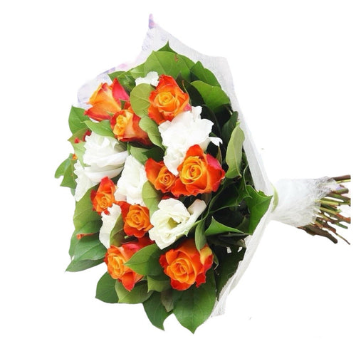 Buchet flori din trandafiri portocalii si lisianthus