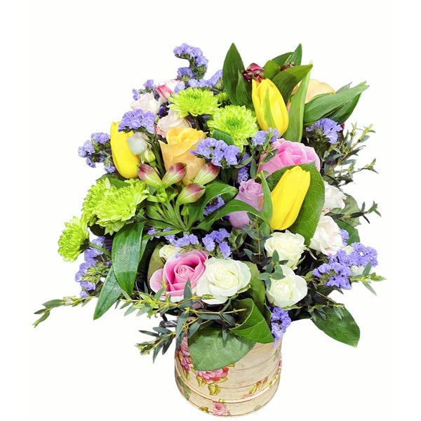 Aranjament floral in cutie - lalele si limonium