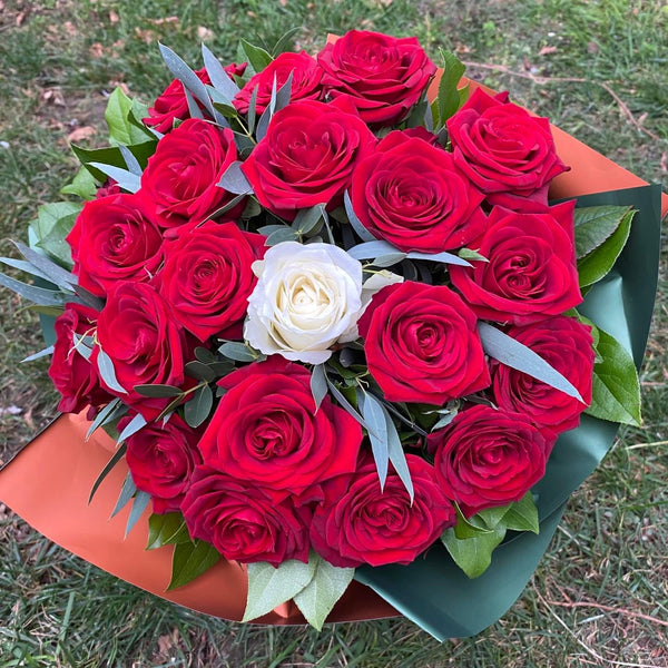 Bouquet of 21 roses