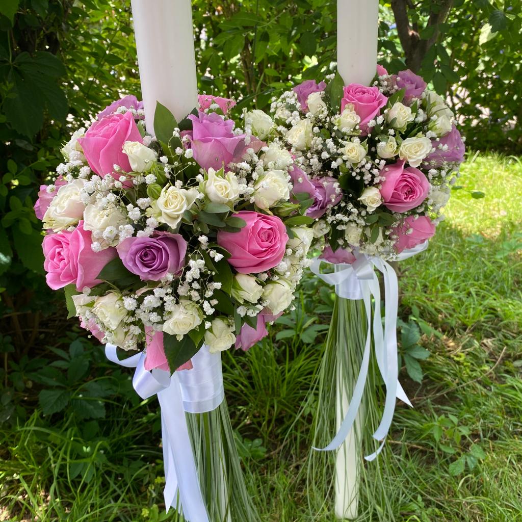 Lumanari cununie trandafiri si minirose