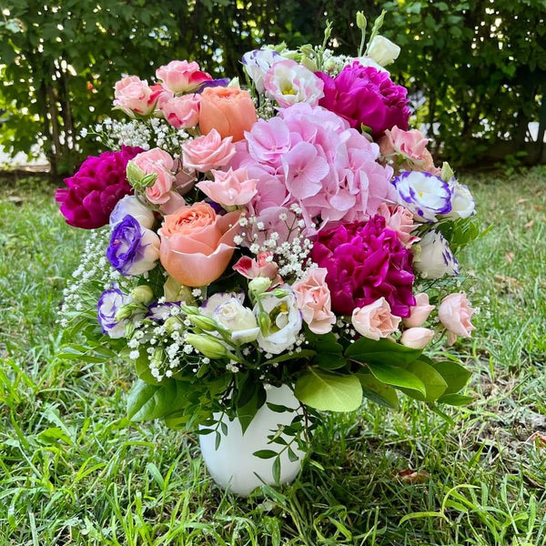 Bouquet to offer - mix of flowers