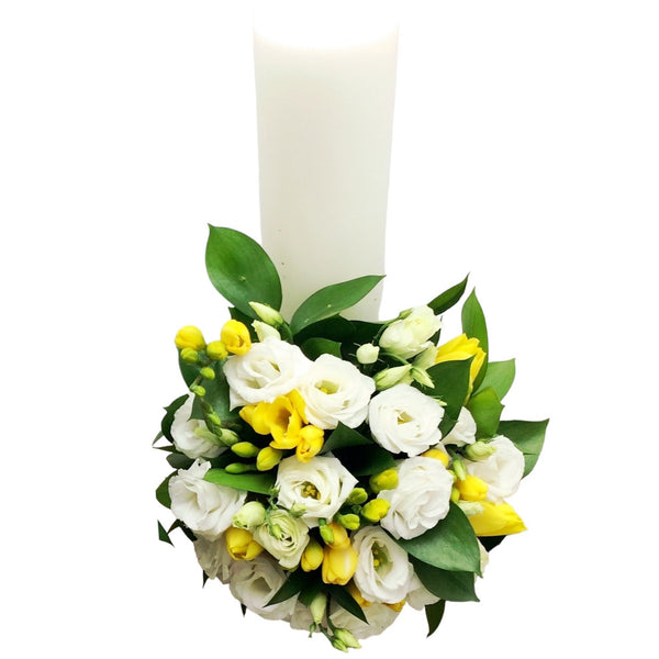 Short baptism candle for boys, white lisianthus and yellow freesias