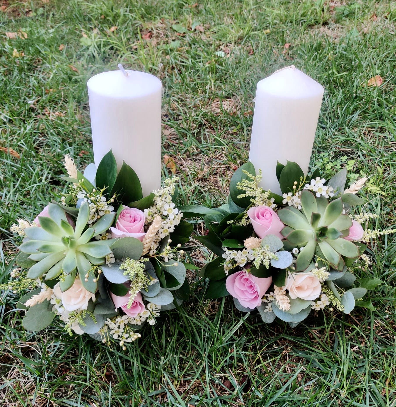 Lumanari cununie scurte trandafiri si suculente