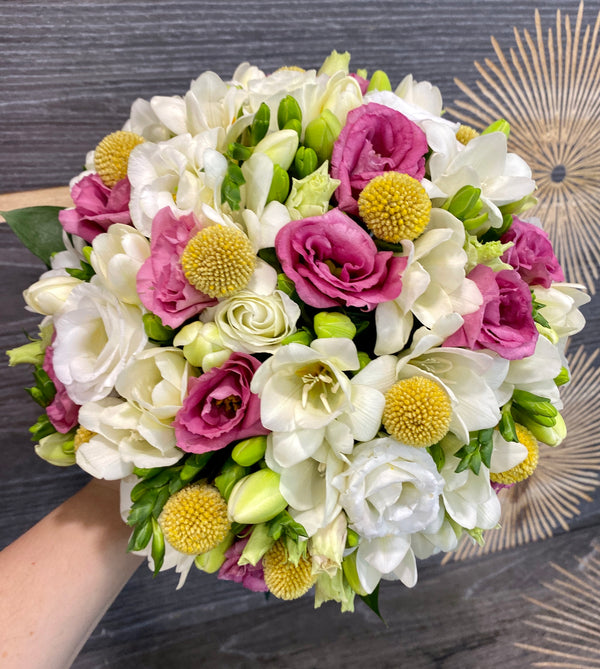 Elegant bridal bouquet of pink flowers