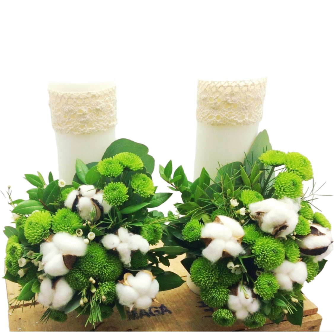 Lumanari cununie scurte cu flori de bumbac si santini