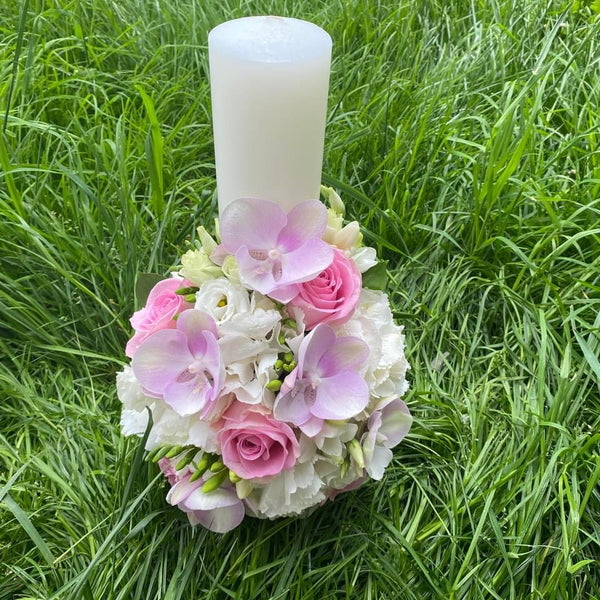 Baptism candle short pink hydrangea and cream roses