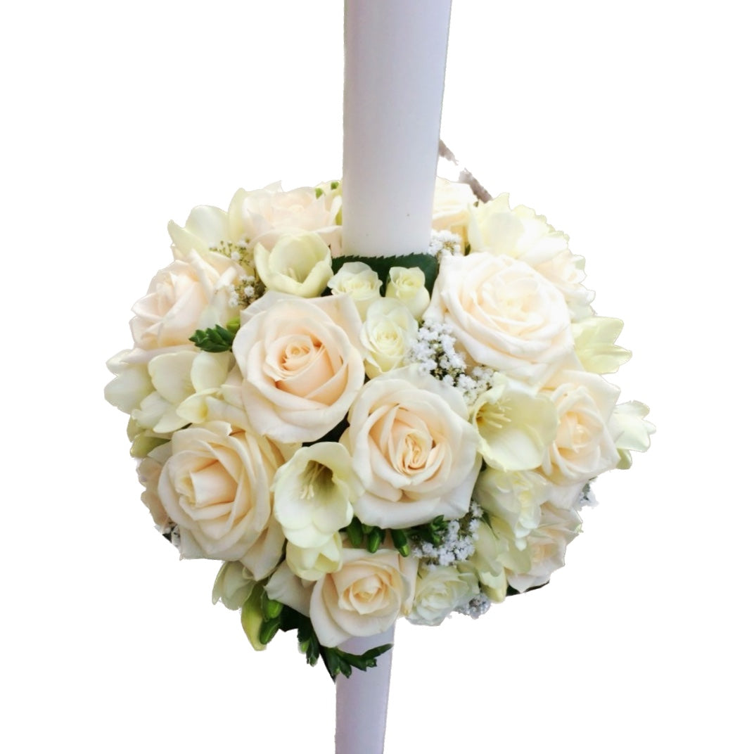 Lumanare botez trandafiri crem si frezii