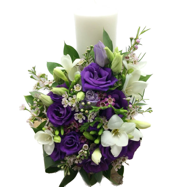 Short baptism candle with lisianthus and freesia