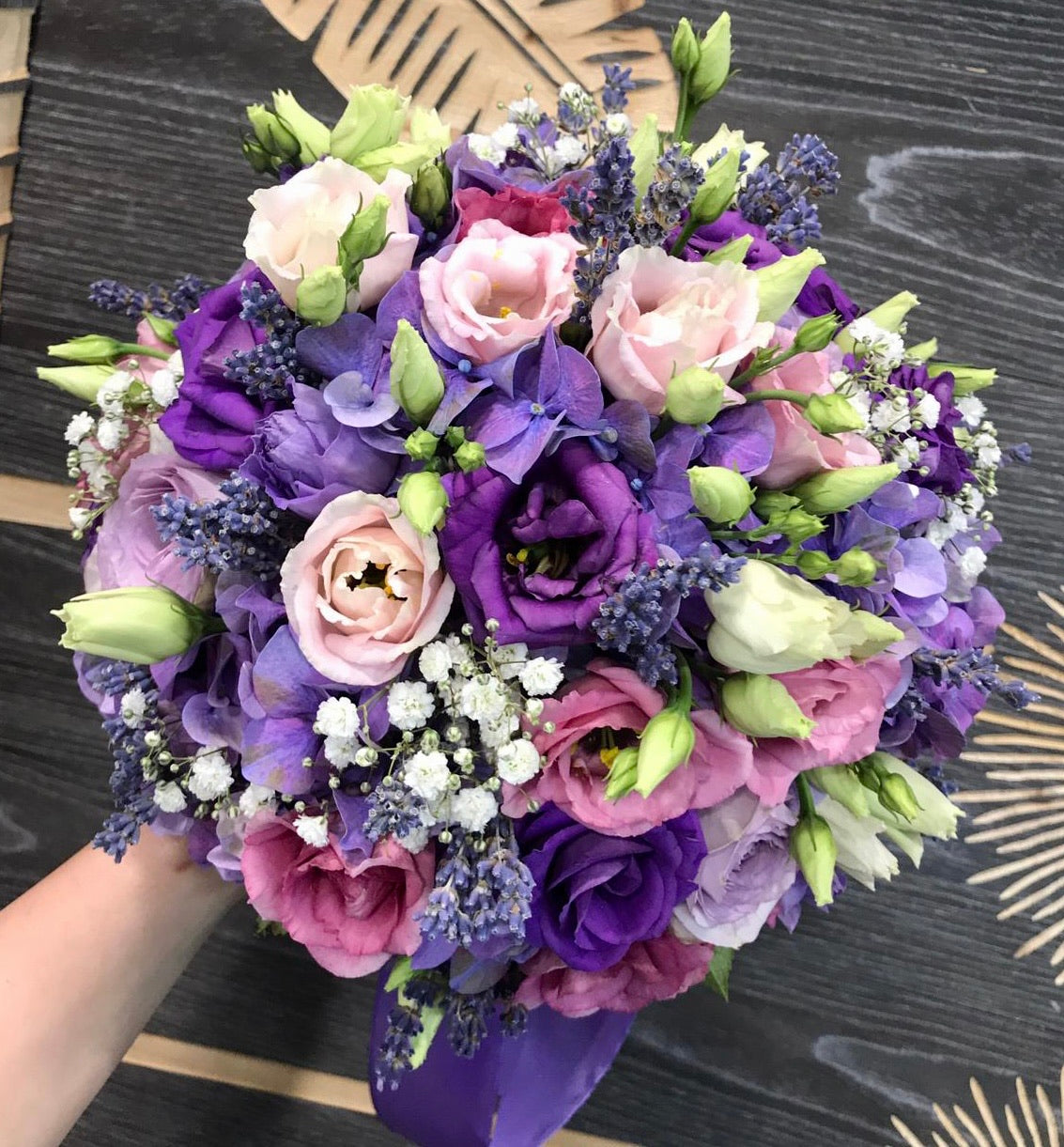 Buchet de mireasa hortensie mov