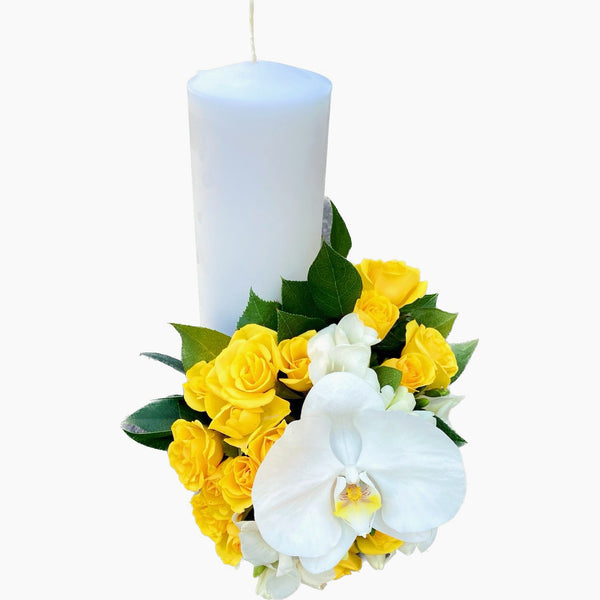 Short baptism candle, mini yellow roses