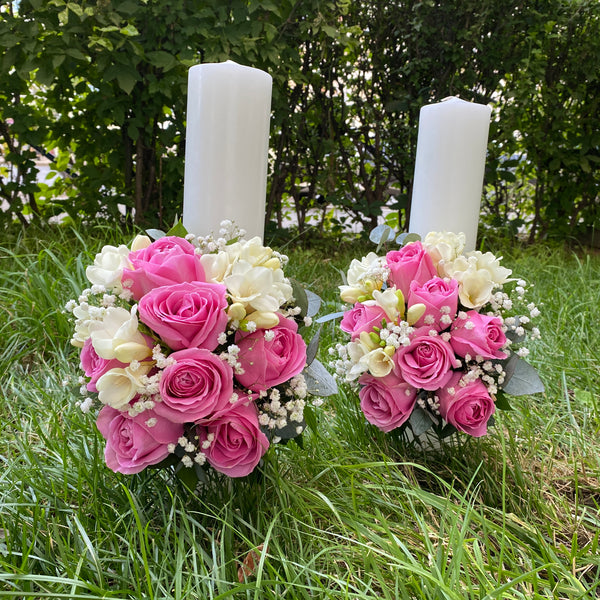 Short wedding candles pink roses and freesias