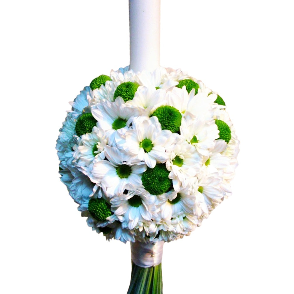 Lumanare de botez din crizantema alba si santini