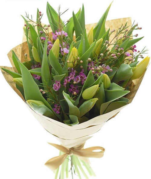 Buchet lalele galbene -  flori de primavara, flori de martisor, pret special