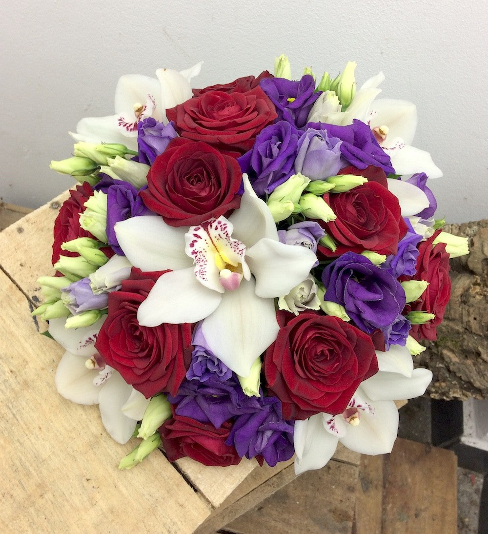 Buchet cununie trandafiri rosii si orhidee, flori naturale, florarie online