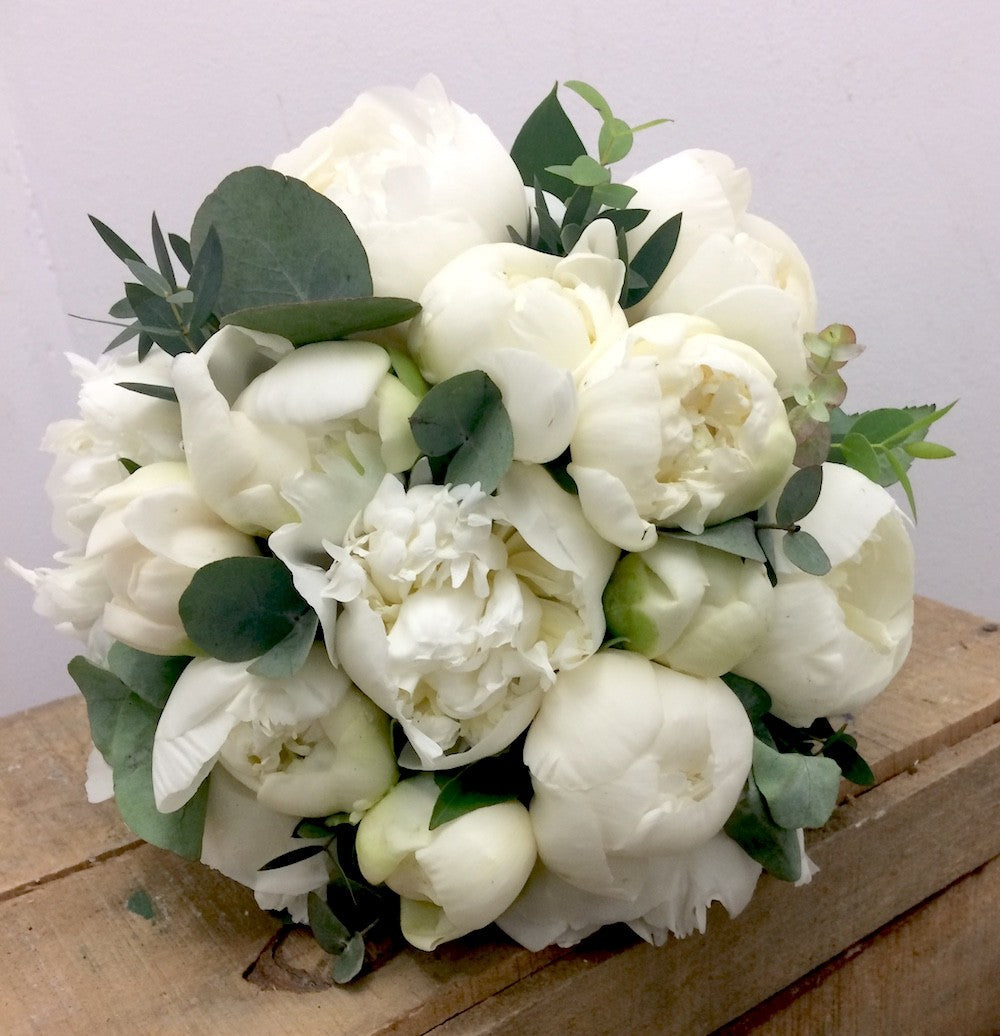 Cele mai deosebite Buchete cununie bujori albi - livrare Bucuresti!