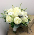 Buchet mireasa trandafiri ivoire si suculente