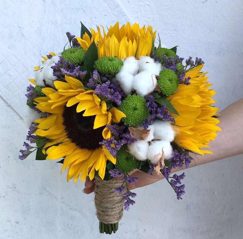 Buchet cununie cu florea soarelui si lavanda