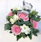 Buchet cununie civila trandafiri roz si frezii albe - livrare Bucuresti si Ilfov