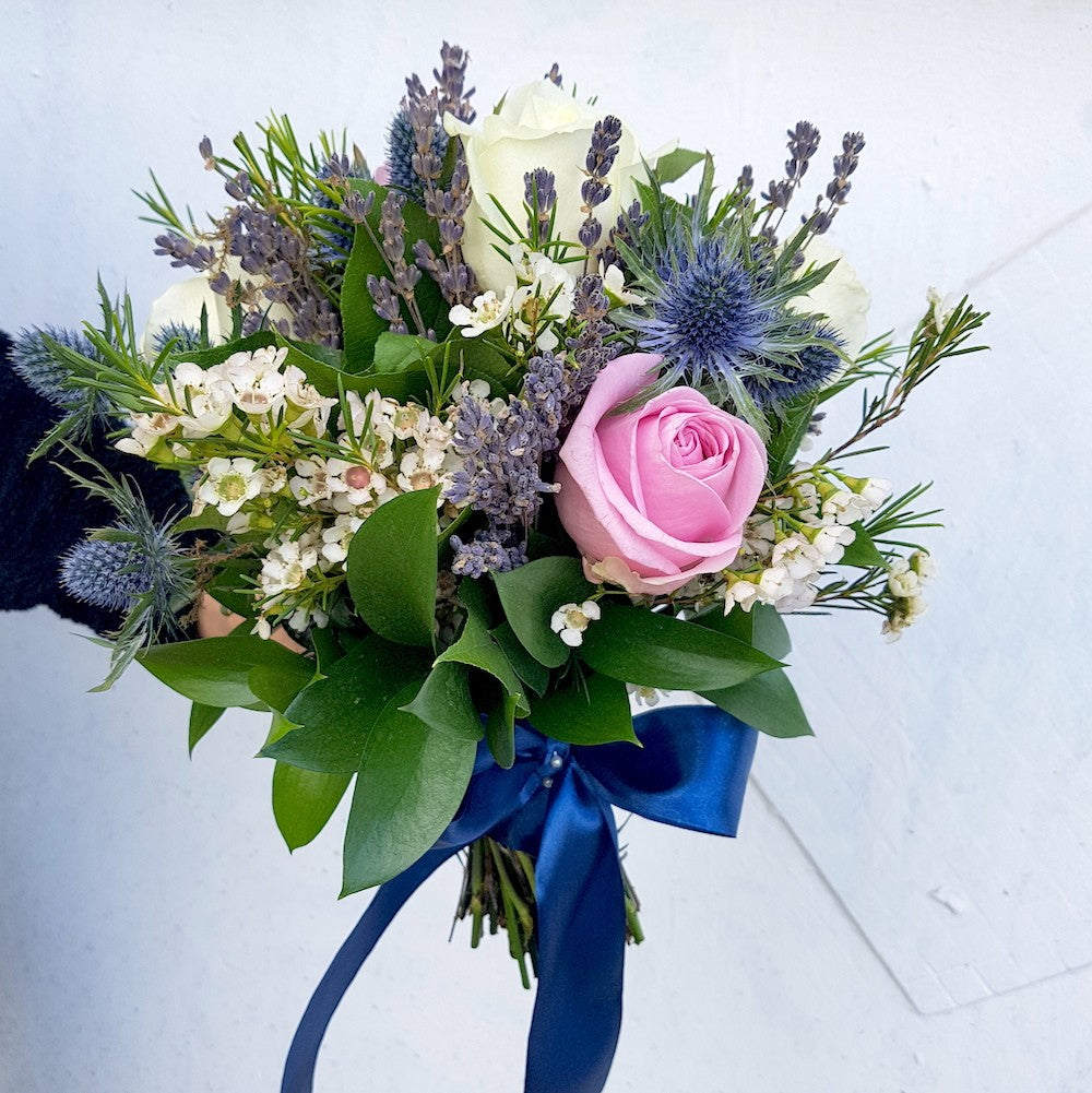 Comanda online Buchete domnisoara de onoare deosebite - pret imbatabil!