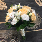 Buchet mireasa trandafiri peach si bumbac - pret imbatabil, livrare Bucuresti!