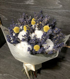 Aranjament cu flori de bumbac, lavanda si craspedia, pret special online!