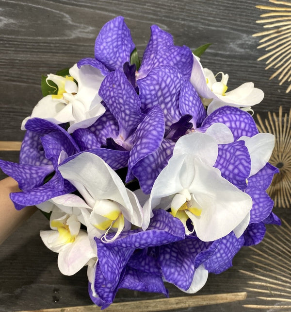 Buchet mireasa orhidee phalaenopsis si vanda