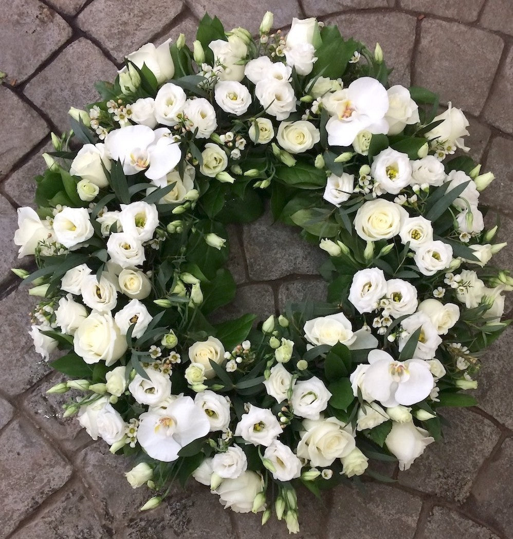 Coroana funerara rotunda flori albe