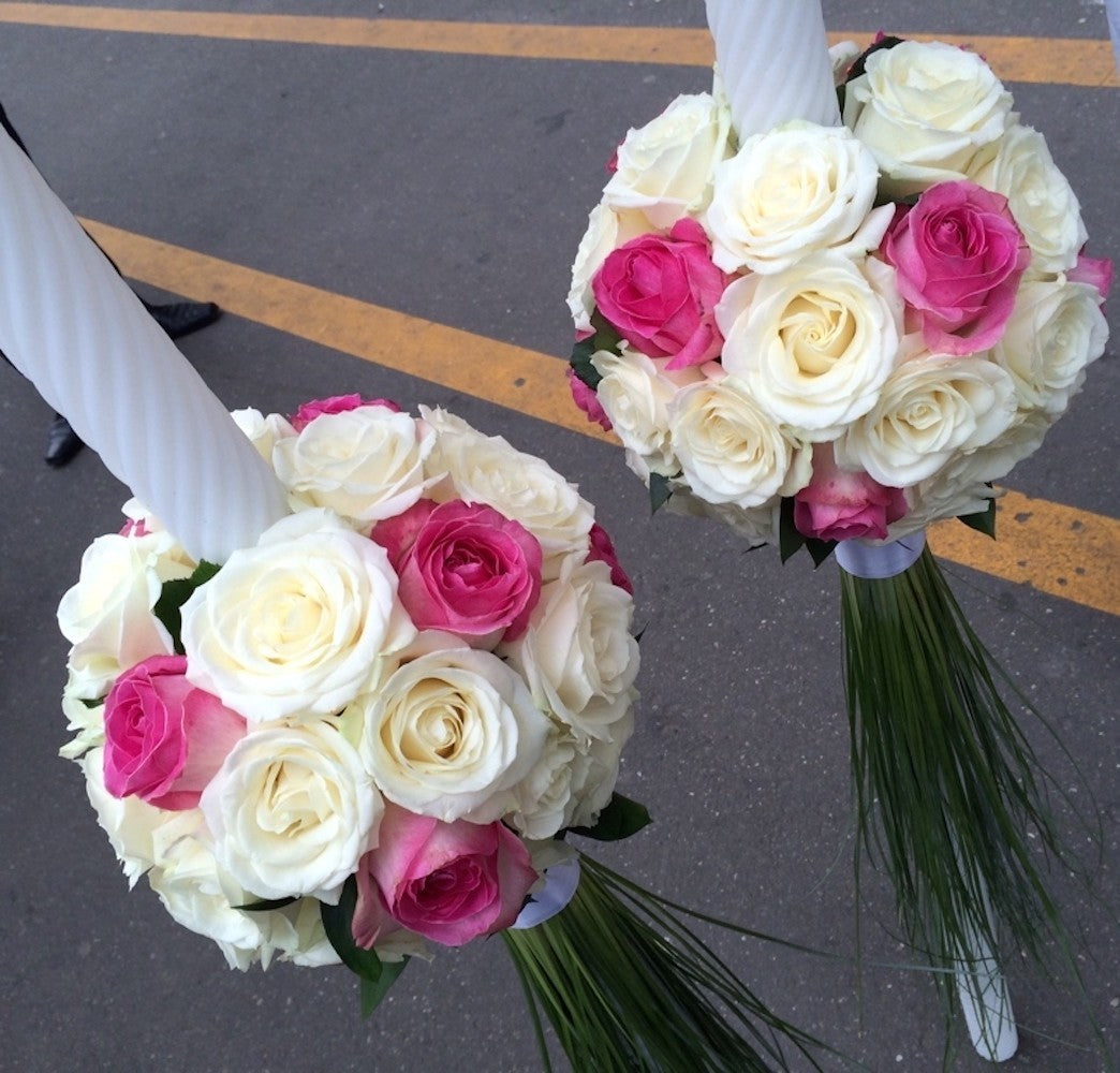 Lumanari de cununie superbe, din doua nuante de trandafiri