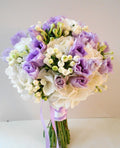 Buchet de mireasa mov cu bouvardia, hortensie si lisianthus