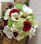 Buchet de miresa din hortensii, cale, trandafiri, orhidee phalaenopsis si