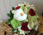 Buchet de miresa din hortensii, cale, trandafiri, orhidee phalaenopsis si
