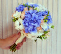 Buchet mireasa bumbac si hortensie