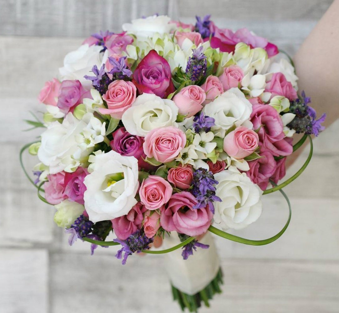 Buchet cununie mix de flori